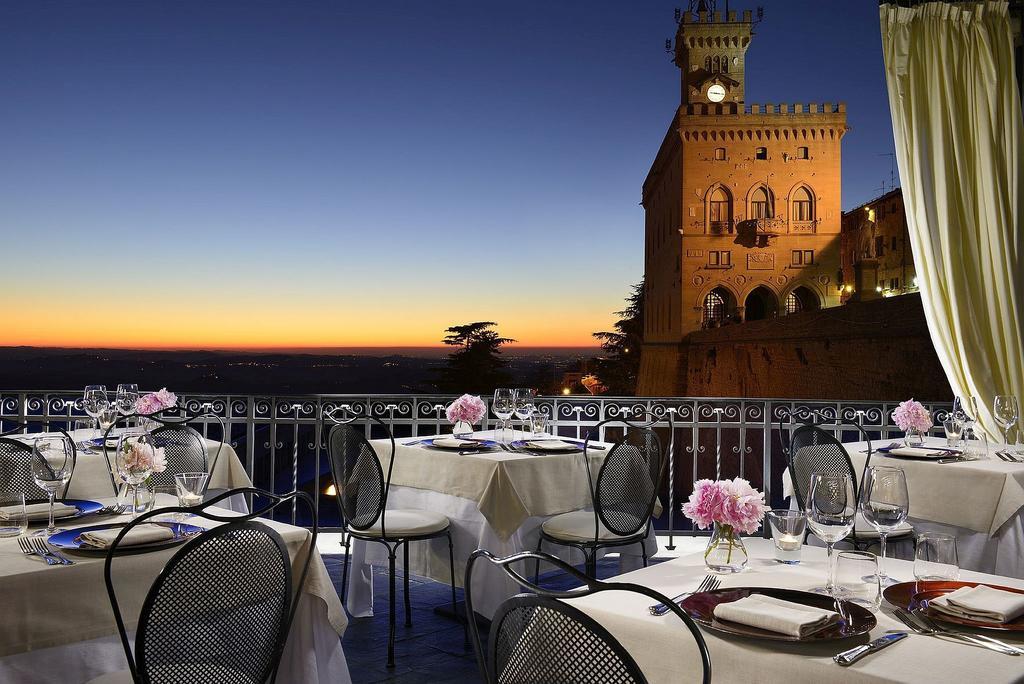 Titano Suites San Marino Exterior foto