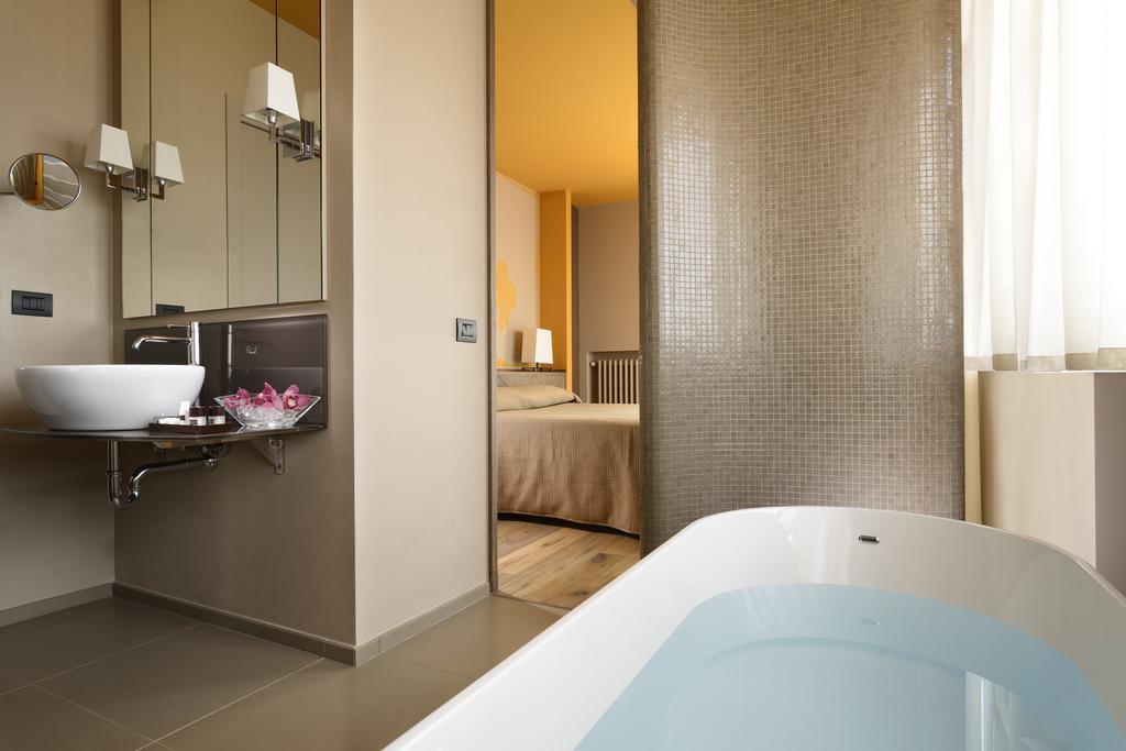 Titano Suites San Marino Cameră foto